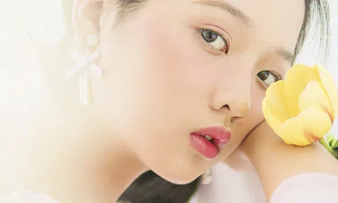 Sao nhí \"Tôi thấy hoa vàng trên cỏ xanh\" lột xác thành thiếu nữ xinh đẹp